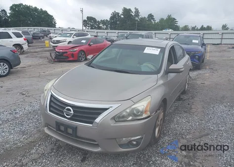 2014 Nissan Altima 2.5 Sv из США, поврежденный, VIN 1N4AL3AP2EC140412